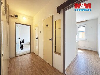 Nabízíme k prodeji byt o dispozici 2+1 a podlahové ploše 53 