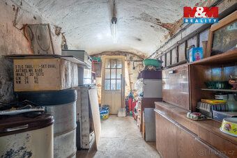 Nabízíme k prodeji původní chalupu, v malebné obci Ostrovec,