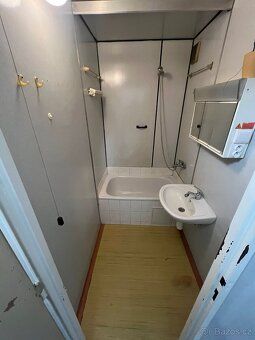 Pronájem bytu 1+kk s balkonem, 32 m² – Ostrava, Varenská Nab