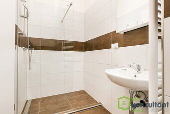 Ev.č. 01093 Nabízím k pronájmu exkluzivní byt o dispozici 4+