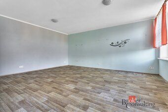 Prodej, byty/2+1, 70 m2, náměstí Karla IV. 127, 36221 Nejdek