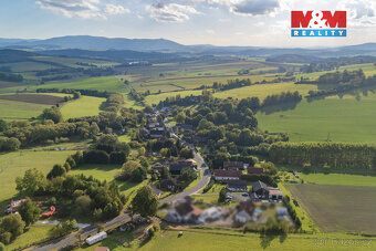 Nabízíme k pronájmu zahradu o rozloze 527 m² v obci Všeruby.