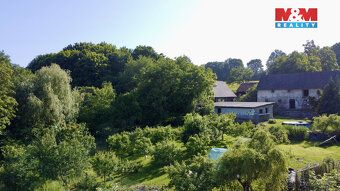 Nabízíme k prodeji pozemek, o rozloze 5600 m², situovaný na 