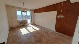 Družstevní být o velikosti 3+1(64 m2)a garáží v domě se nach