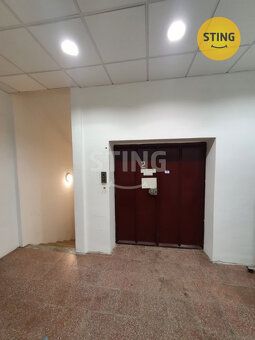 Dovolujeme si Vám nabídnout pronájem komerčních prostor o ro