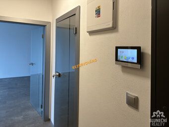 Naše realitní kancelář vám zprostředkuje pronájem bytu 1+kk 