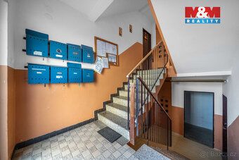 Nabízíme k prodeji prostorný byt 3+1 s lodžií o užitné ploše