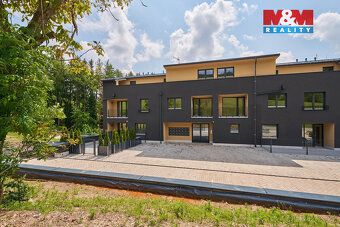 Nabízíme kompletně zařízený apartmán v exkluzivním resortu Č