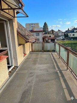 Dům, kde může bydlet celá rodina… nebo vám vydělávat💰
Jabloň