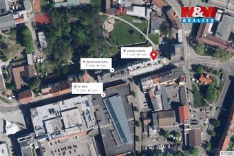 Pronájem nově zrekonstruovaných prostor v centru města na fr