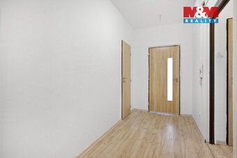 Nabízíme k pronájmu zrekonstruovaný byt 2+1 o užitné ploše 5