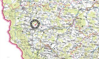 V okrese Domažlice, v katastrálních územích Poběžovice u Dom
