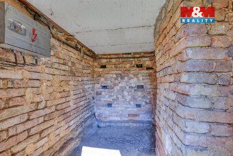 Exkluzivně nabízíme prodej zděné elektrifikované chaty s vla
