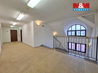 Nabízíme k pronájmu nebytový prostor v centru Chodova, ul. S