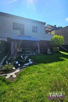 Ev.č. 00383 Prodej rodinného domu v obci Kostelec nad Labem.