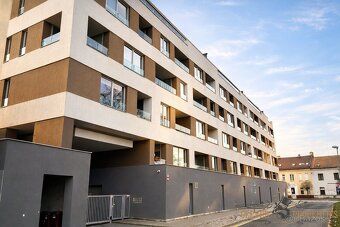 Ev.č. 00514-2 Hledáte moderní bydlení, kde se budete opravdu
