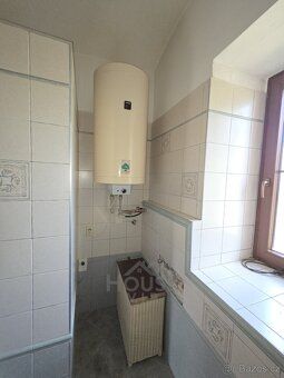 Ev.č. 01559 Nabízíme Vám k prodeji dům v obci Strojetice, ok