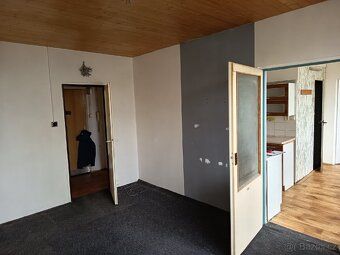 Prodám byt 3+1 65m2, Budovatelská 484, 4. Patro. Objekt je c