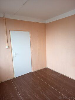 Prodám byt 3+1 65m2, Budovatelská 484, 4. Patro. Objekt je c