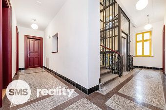 Nabízím k pronájmu zcela nový, mezonetový, dosud neobydlený 