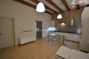 +popl. 800, +elektřina, pronájem 2kk 64m² Plzeň, Jižní Předm