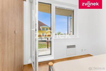 Nabízíme k prodeji světlý byt 2+1 o celkové podlahové ploše 