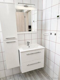 Nabízím k pronájmu světlý a útulný byt 2+kk v Kamenici nad L