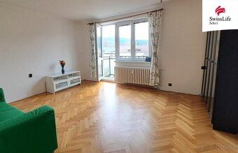 Tento velice pěkný, příjemný a vkusně rekonstruovaný byt 3+1