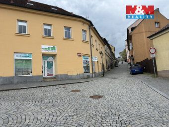 Nabízíme k dlouhodobému pronájmu byt 2+kk ve Vlašimi, Žižkov