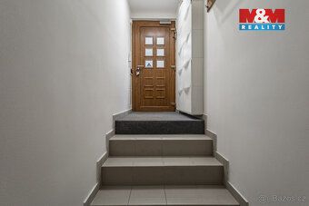 Prodej ateliéru 2+1, 64 m², Praha 3 – samostatný vstup, dvě 