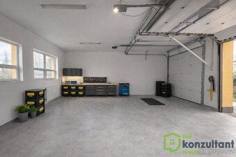 Ev.č. 01060 Pronájem komerčního prostoru 282 m² (celkem 319 