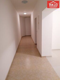 Ev.č. 02087 Nabízíme k prodeji velmi prostorný byt 3+kk s te