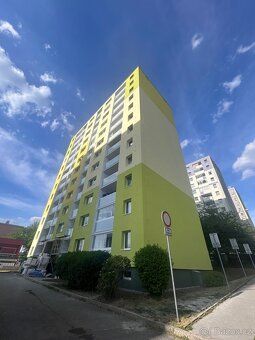 Prodám nově zrekonstruovaný byt o dispozici 1+1 a výměře 35 
