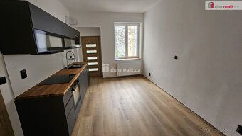 +popl. 700, +elektřina, pronájem 4+1 105m² P8 Libeň, Turnovs