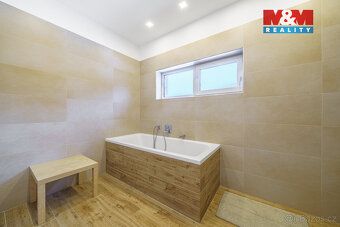 Nabízíme k prodeji novostavbu rodinného domu v Karlovy Vary 