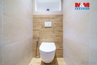 Nabízíme k prodeji novostavbu rodinného domu v Karlovy Vary 