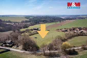 Nabízíme k prodeji pozemek o výměře 3561 m² v obci Vranovice