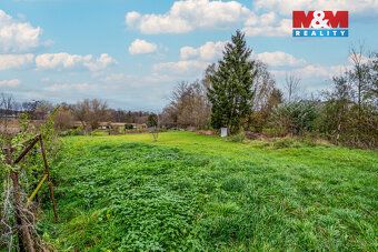 Nabízíme k prodeji pozemek k bydlení o výměře 1 047 m² v obc