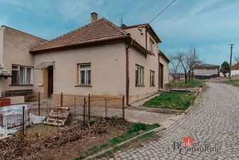 Rodinný dům s pozemkem 1 114 m²Ve výhradním zastoupení nabíz