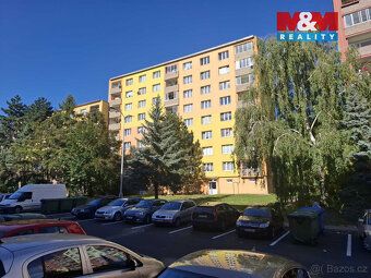 Nabízíme k pronájmu byt 1+1 o výměře 35 m², umístěný v 1. na