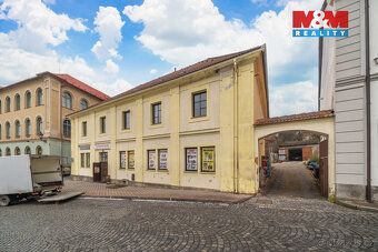 Nabízíme k pronájmu byt 2+1 o užitné ploše 64 m², nacházejíc