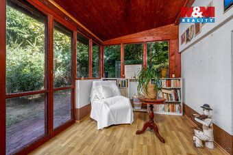 Nabízíme vám dvoupodlažní rodinný dům o ploše 121 m2, s disp