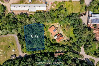 K prodeji nabízíme stavební pozemek o výměře 3014m2 v k.ú. J