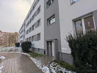 Nabízíme k pronájmu pěkný byt o dispozici 2+1 a výměře 54 m2