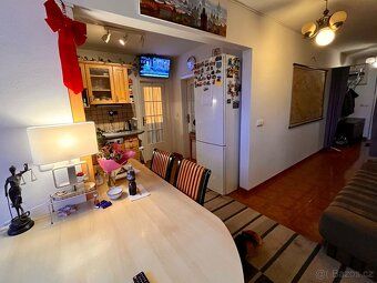 Pronajmu luxusní nejvyšší byt v Praze „Orlí hnízdo“ ve 20.pa