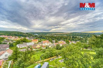 Nabízím velmi krásný slunný byt 1kk s výhledem do okolí ve m