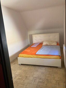 RODINNÝ DŮM S NEBYTOVÍM PROSTOREM 108 M2 – Kaplice
Nabízím k