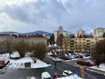 Nabízím k pronájmu nadstandardní byt o dispozici 2+kk a výmě