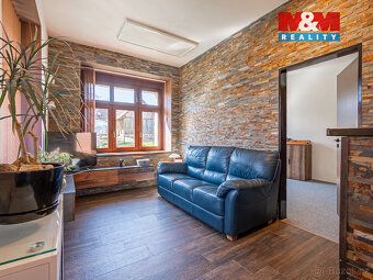 Nabízíme Vám ke koupi světlý byt 3+kk o velikosti 57 m² nach