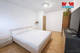 V klidné části obce Osoblaha nabízíme prostorný rodinný dům 